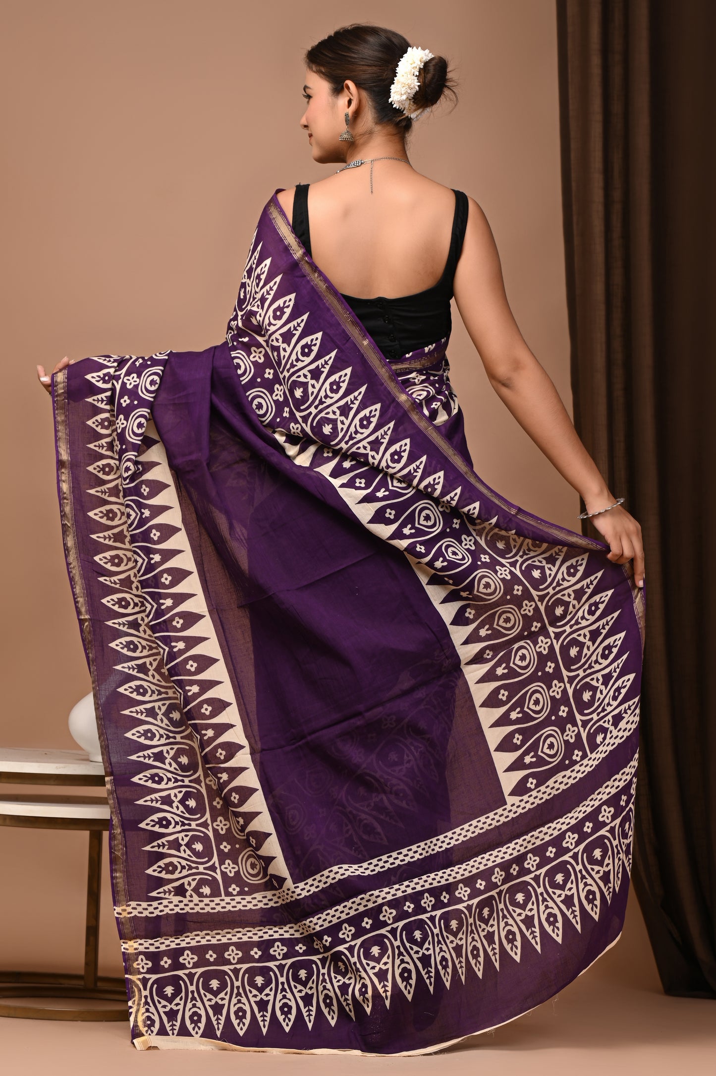 Zari Edit — Plum Paisley Crown