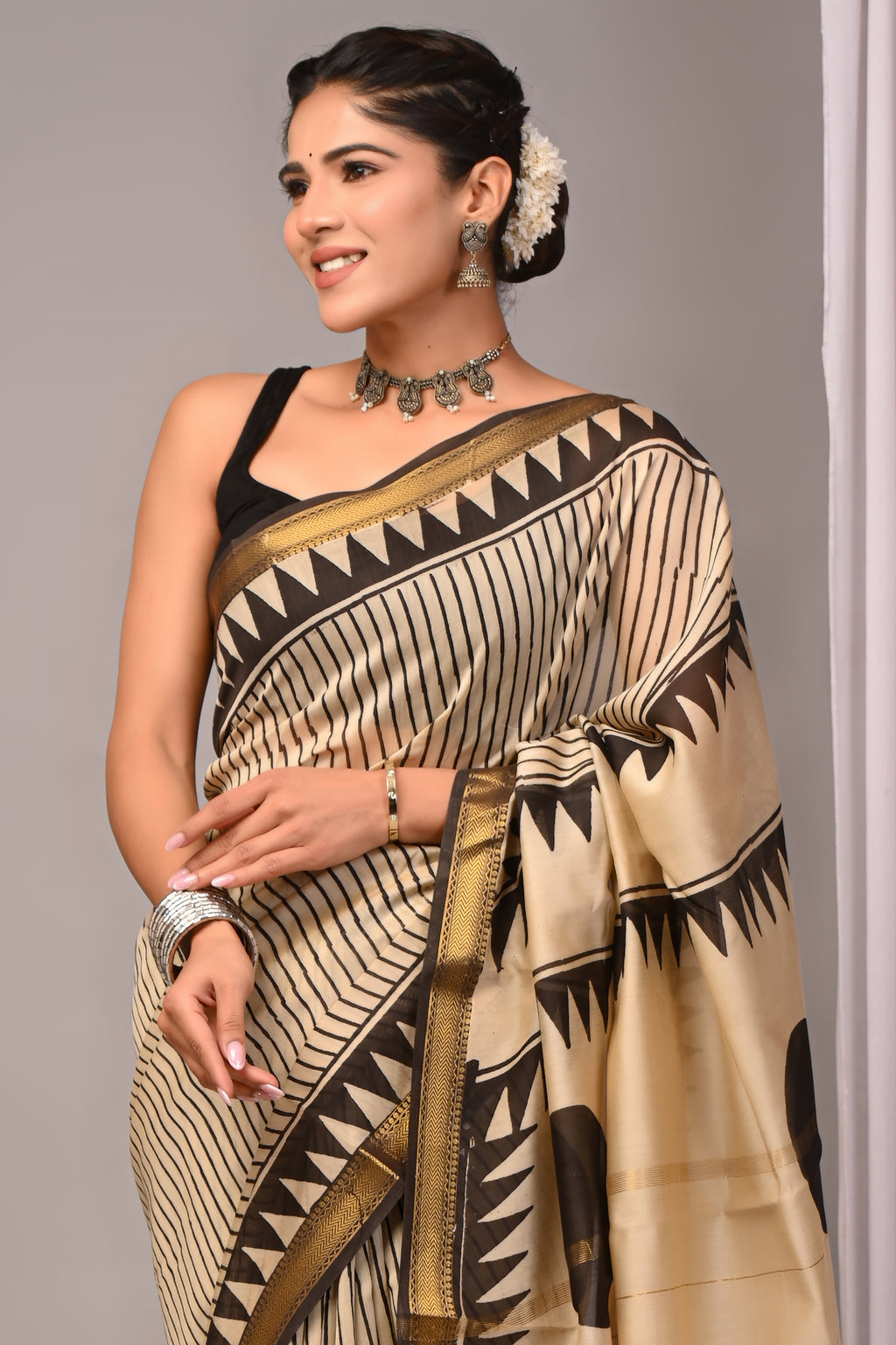 Maheshwari — Ivory Noir Stripe