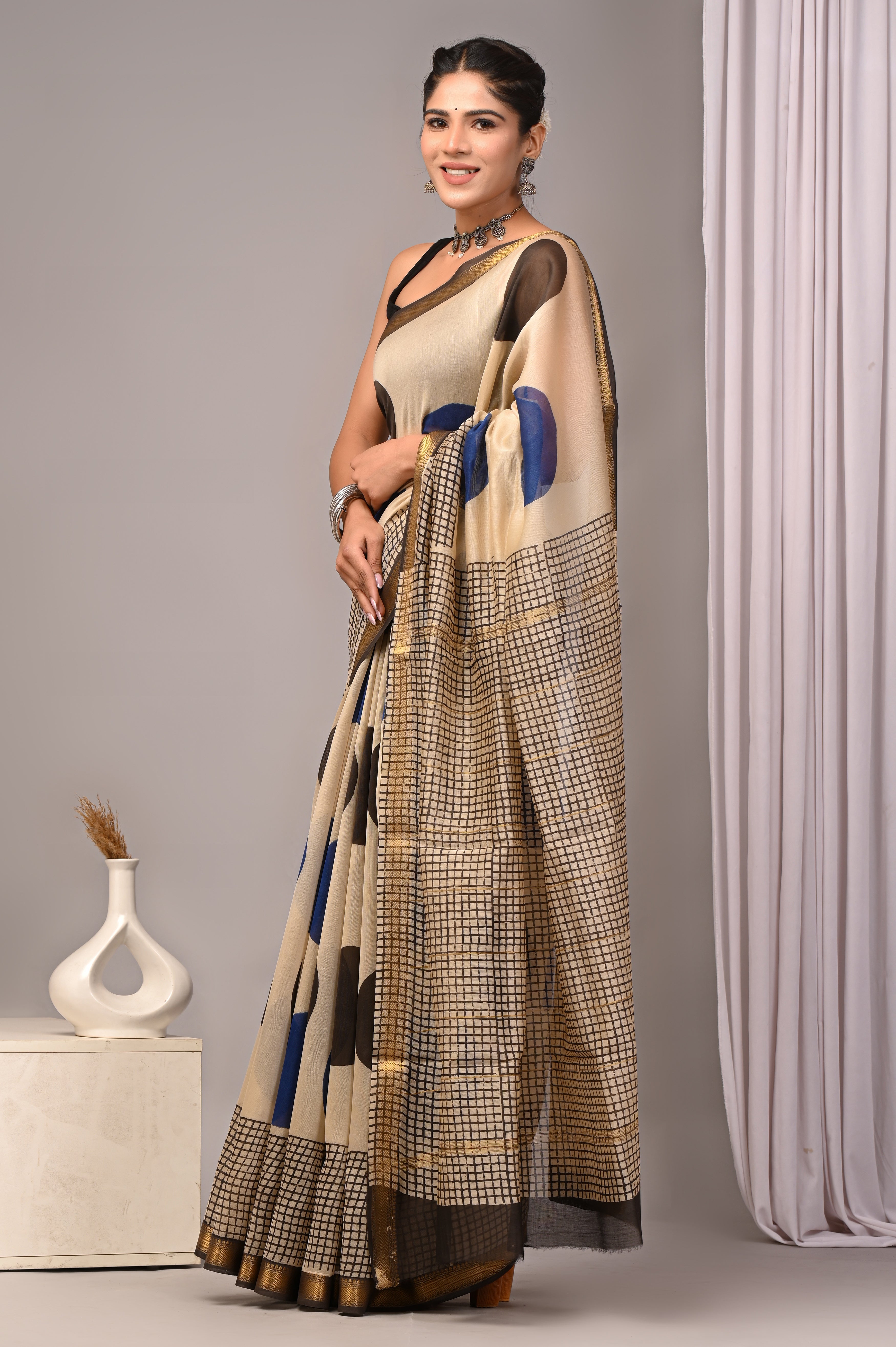 Maheshwari — Ivory Modern Circle