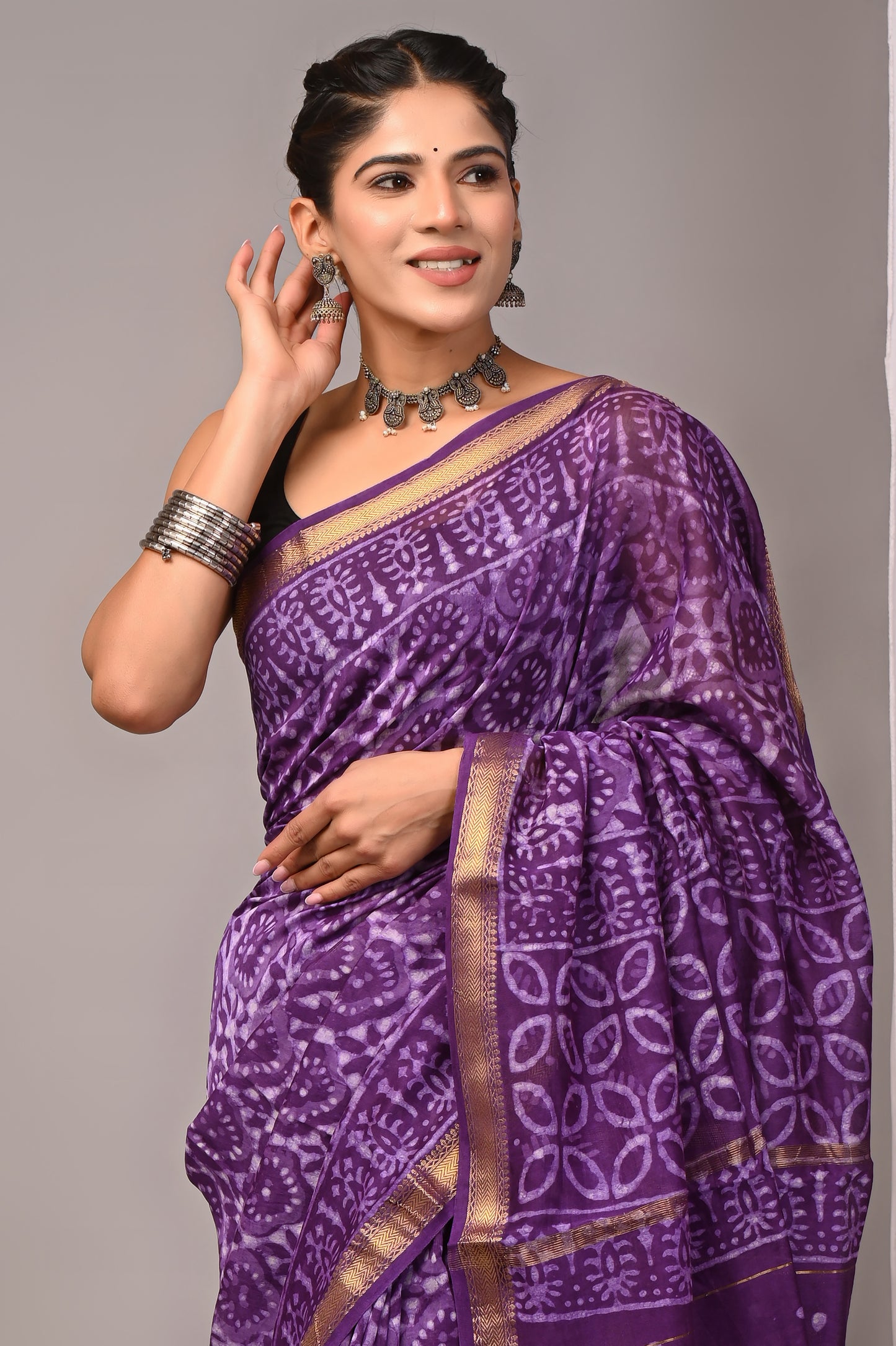 Maheshwari — Violet Bloom Circle