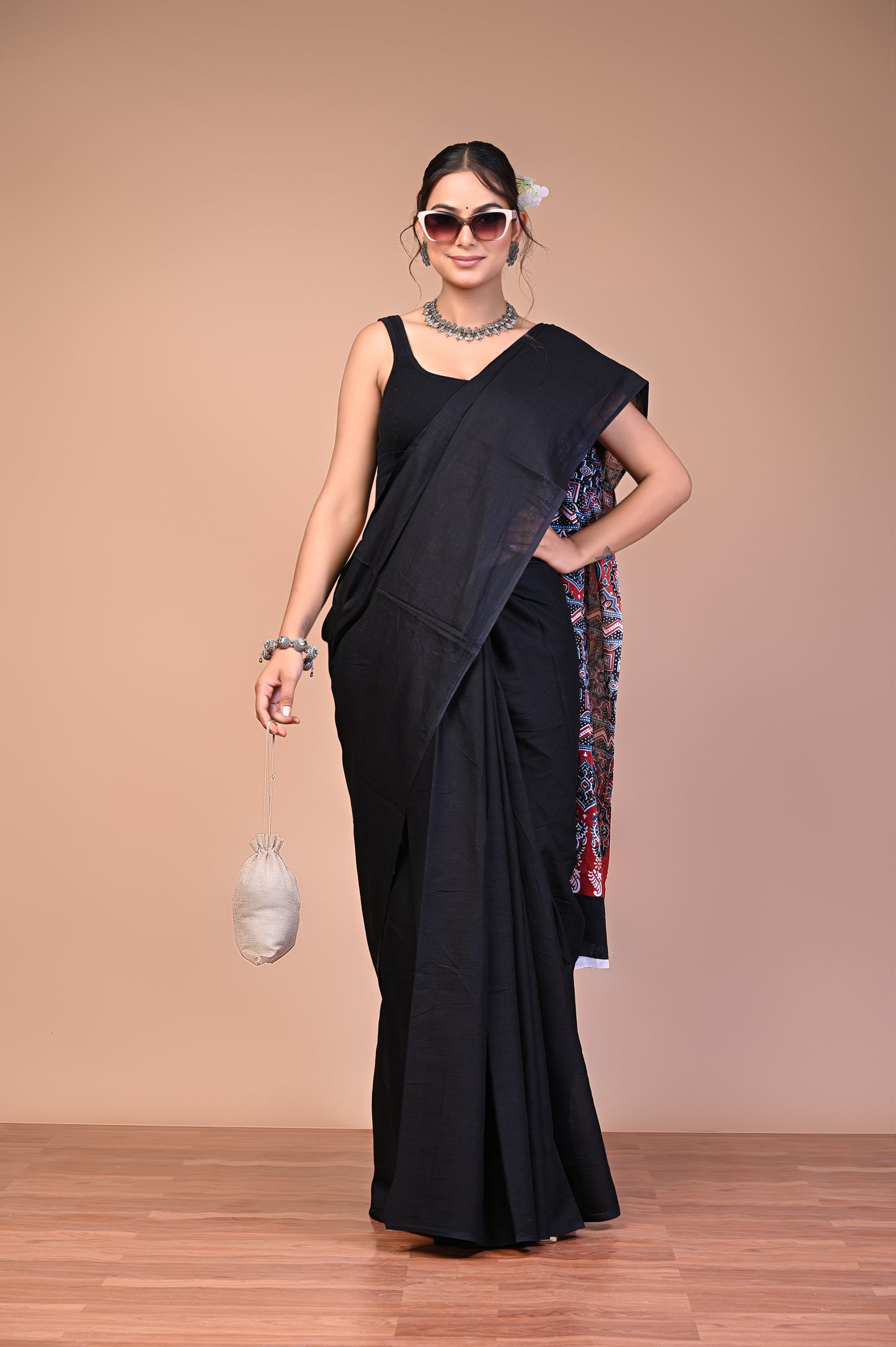 Ajrakh — Noir Geometric Pallu