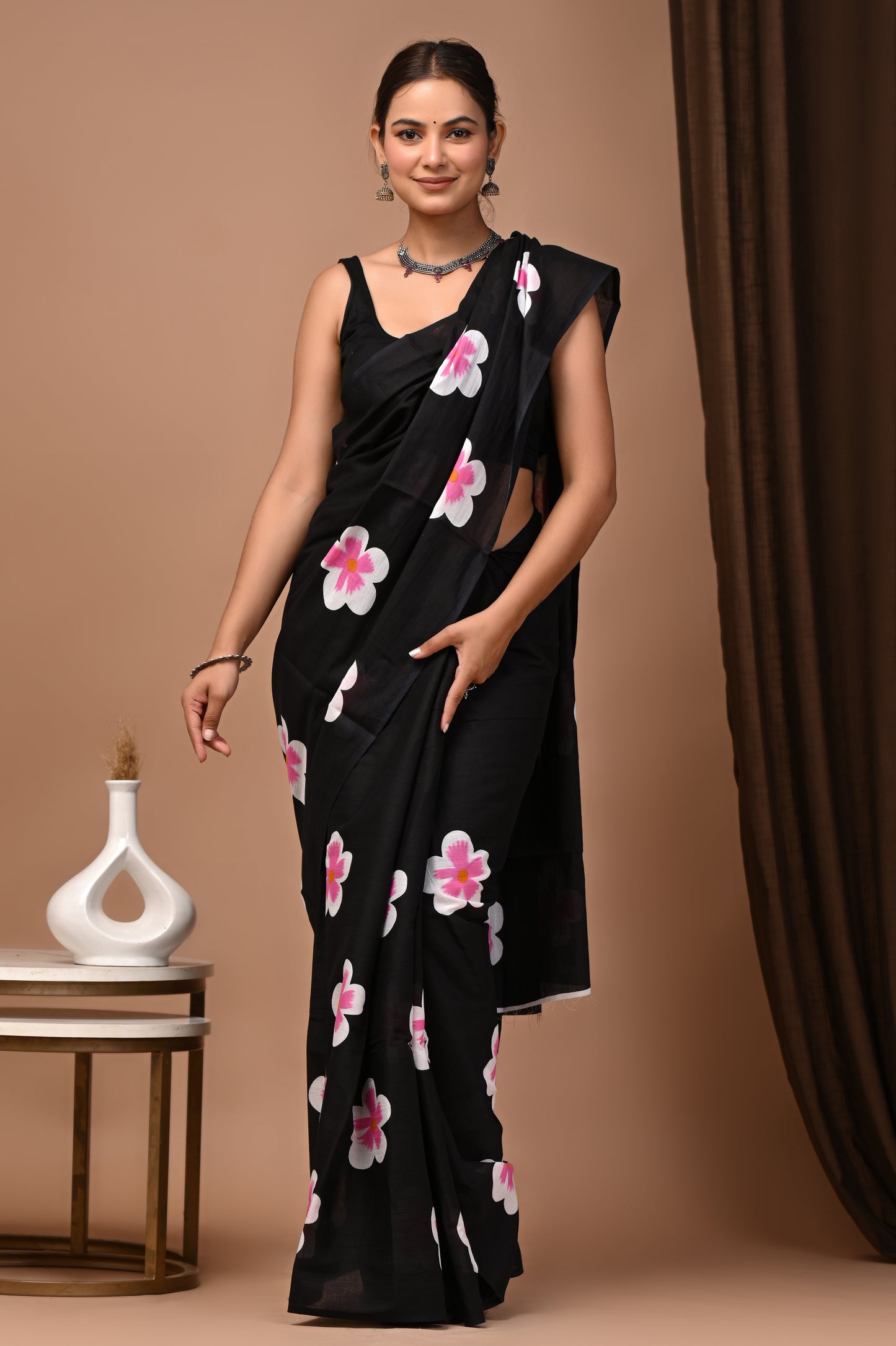 Noir Cotton Mulmul Blossom Print Saree