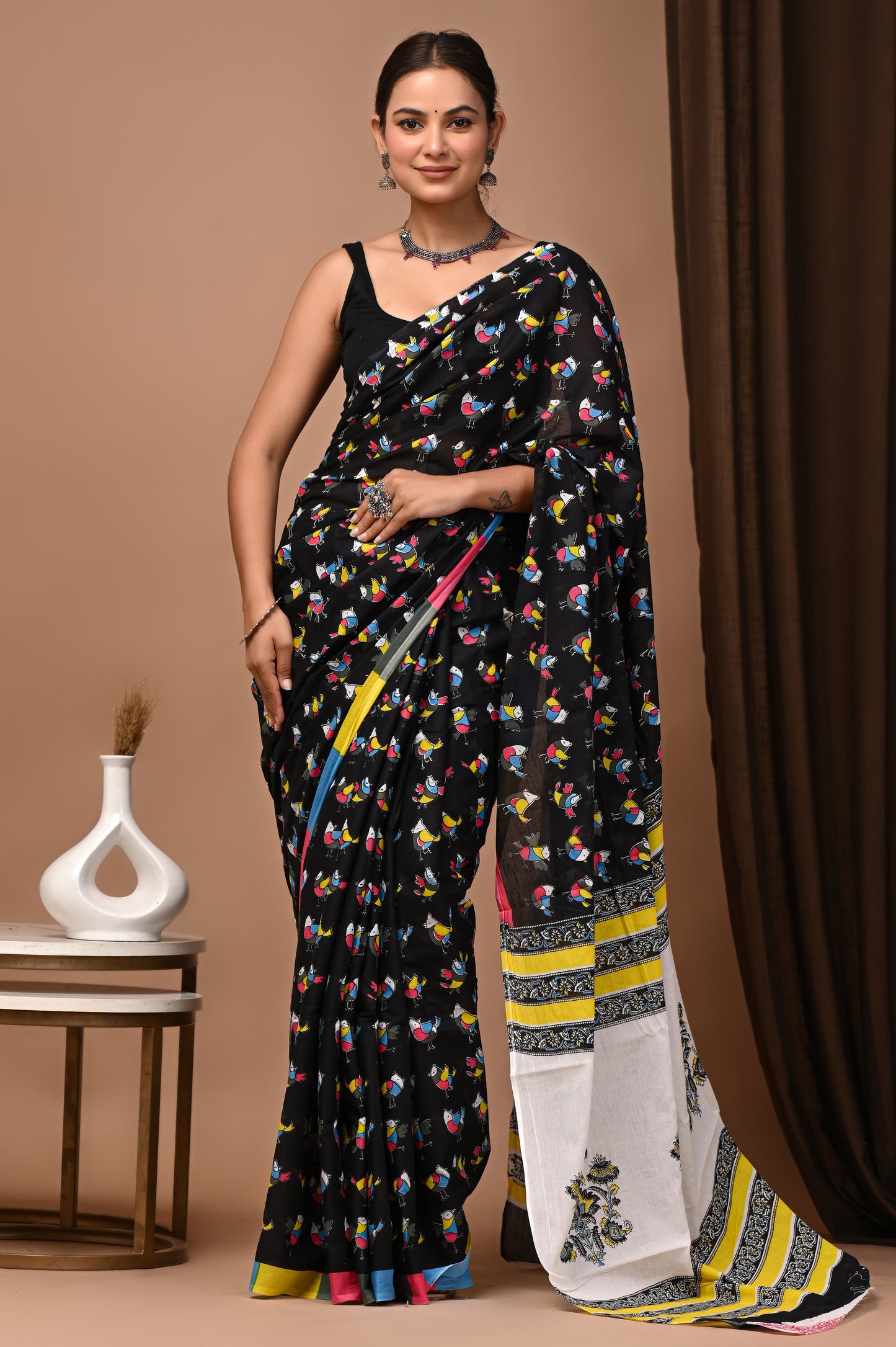 Noir Cotton Mulmul Songbird Print Saree