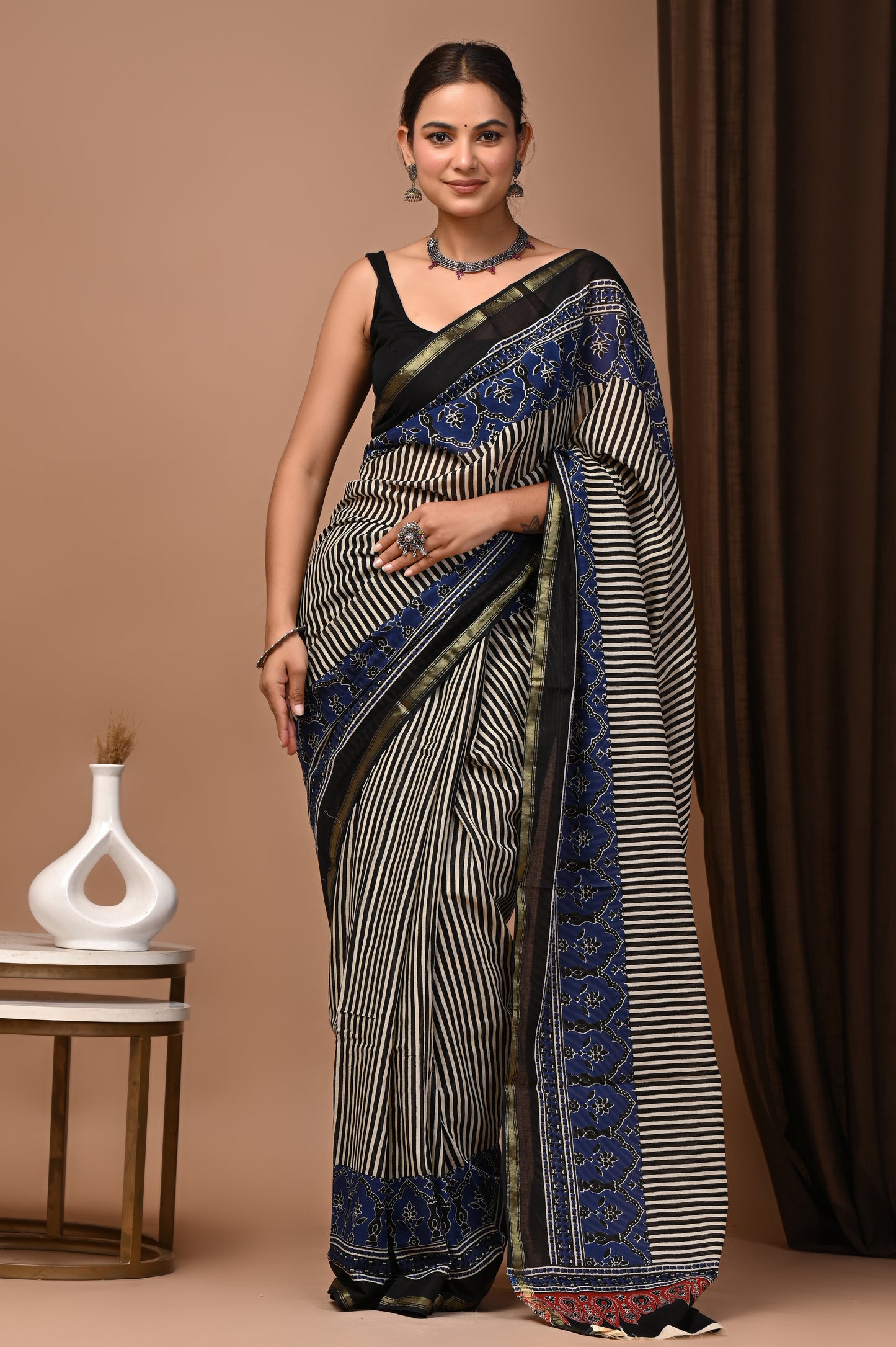 Zari Edit — Ivory Navy Stripe