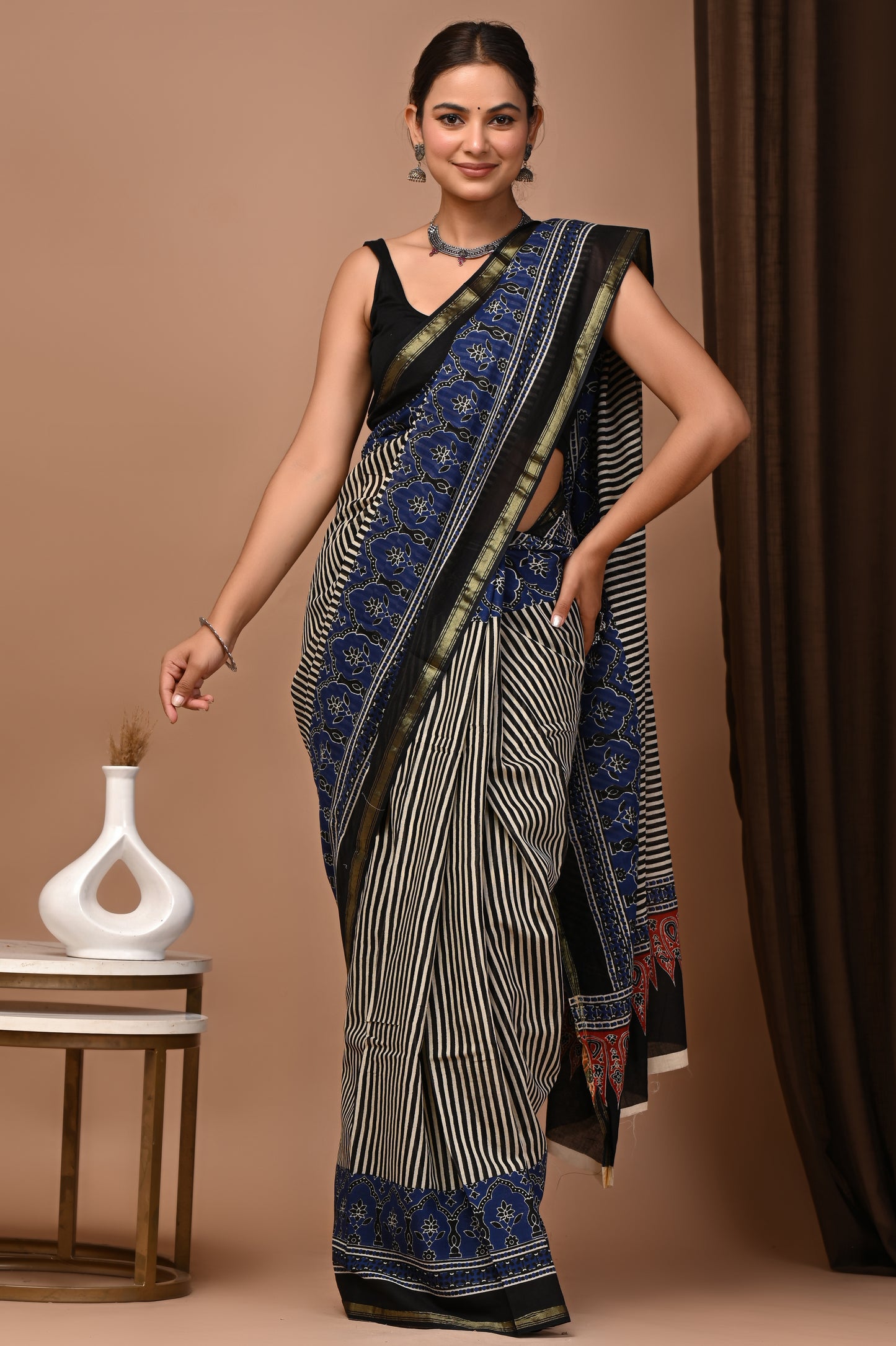 Zari Edit — Ivory Navy Stripe