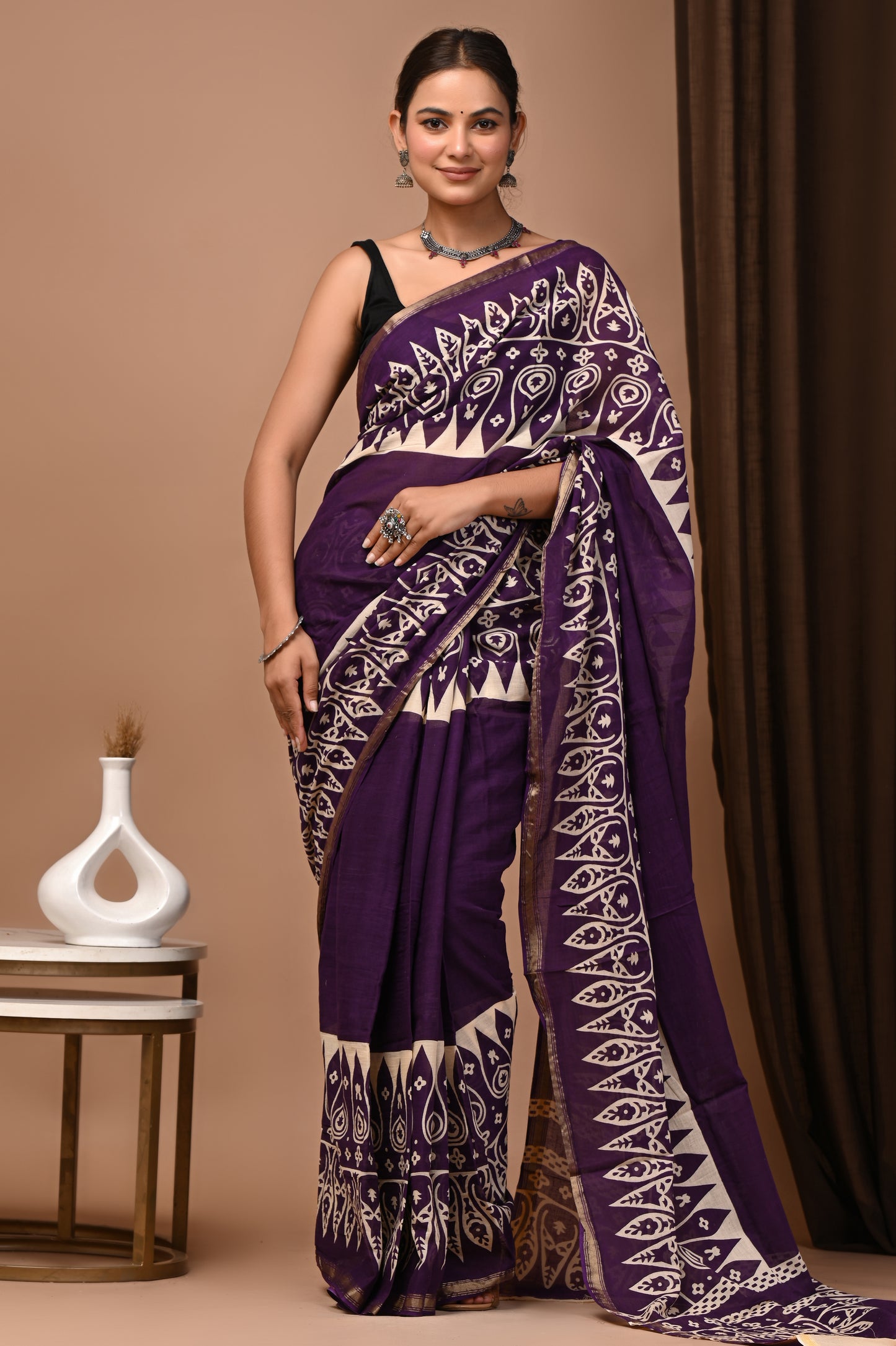 Zari Edit — Plum Paisley Crown