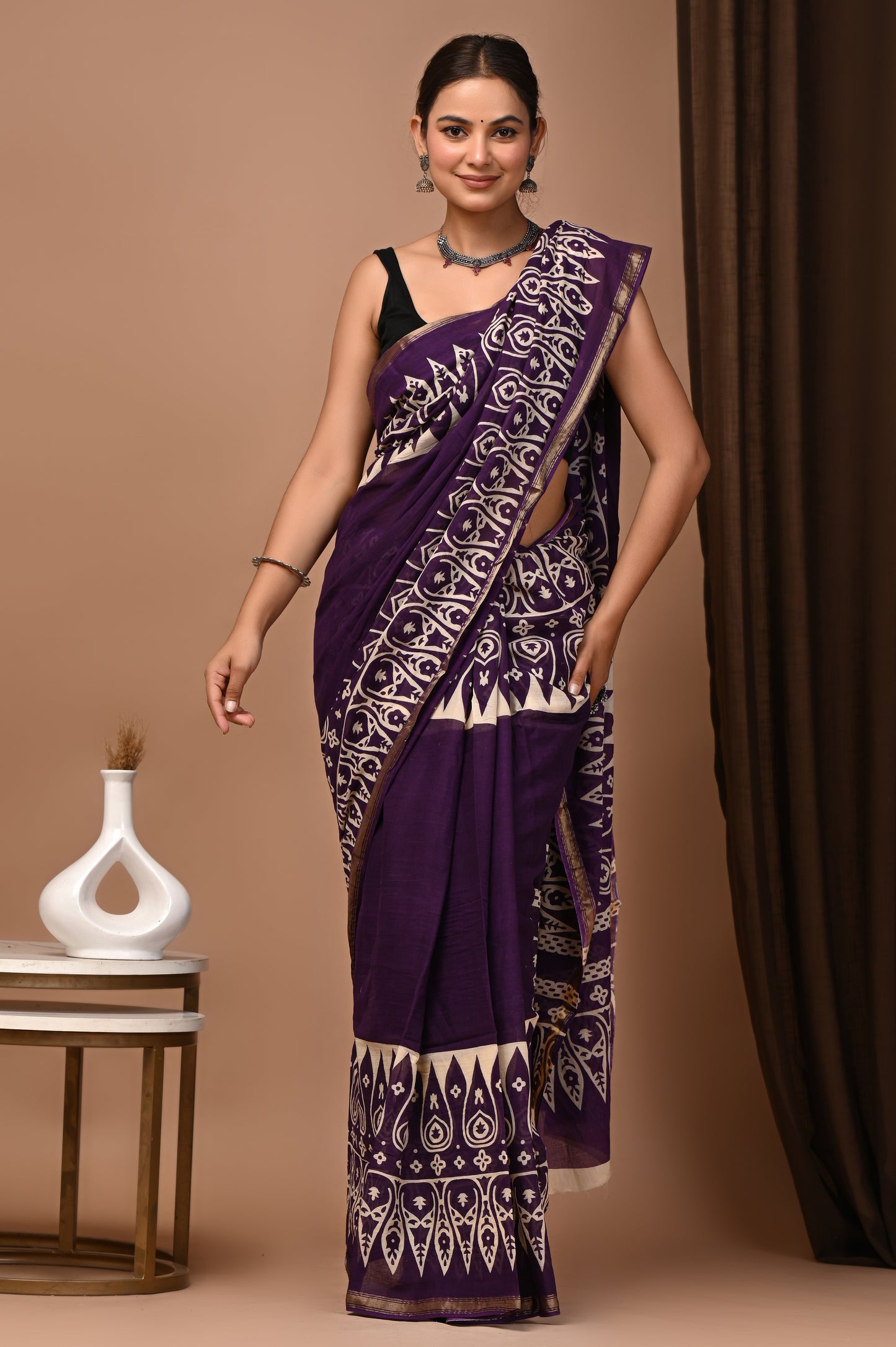 Zari Edit — Plum Paisley Crown