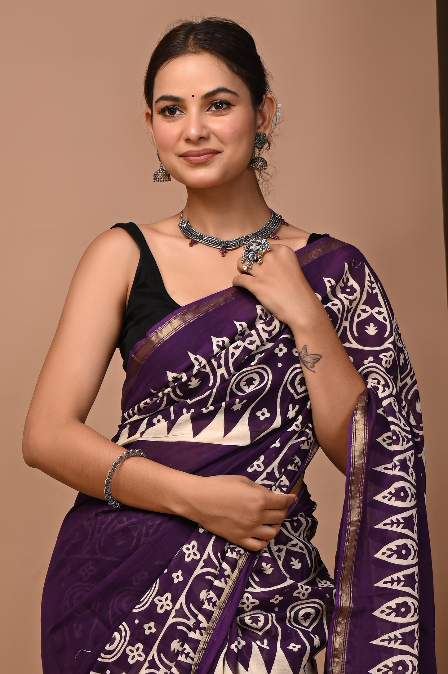 Zari Edit — Plum Paisley Crown